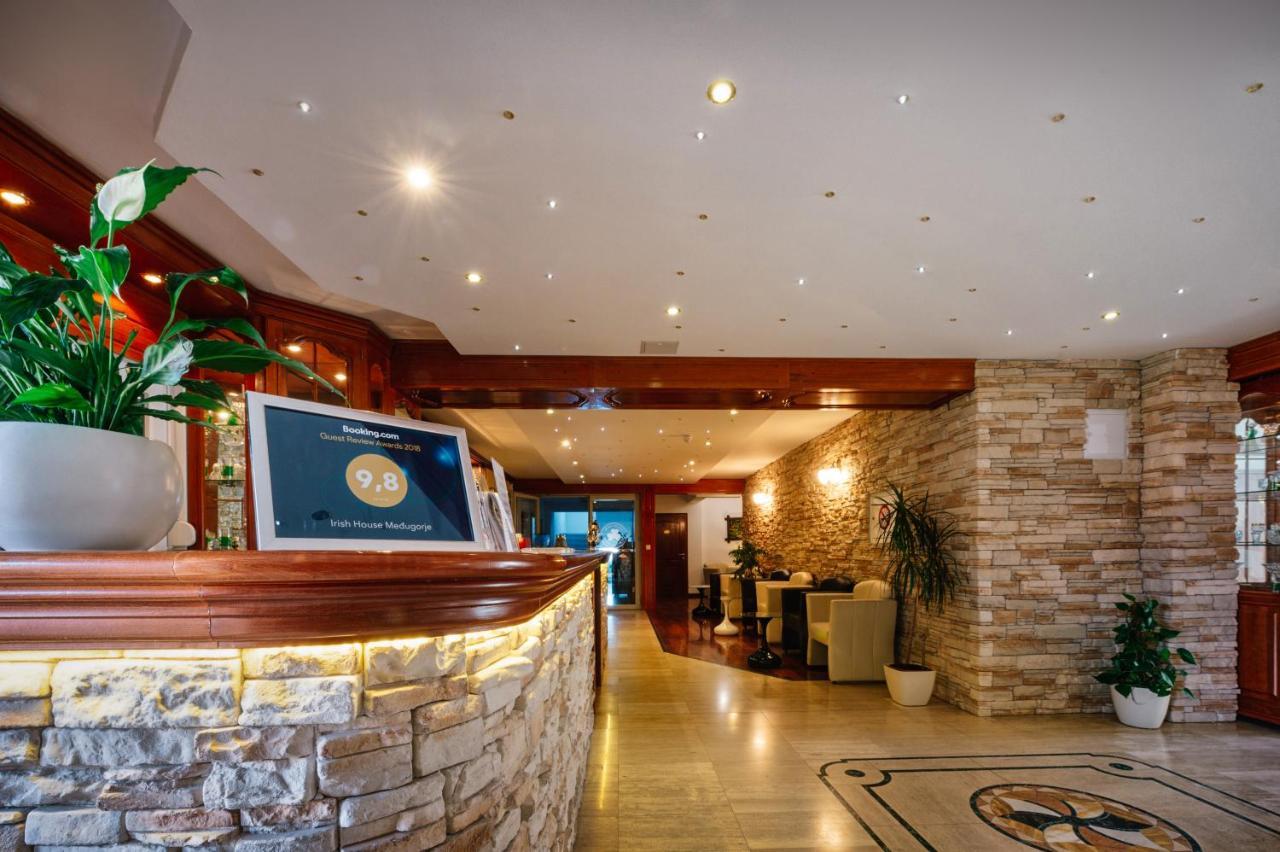 Irish House Medugorje Aparthotel ภายนอก รูปภาพ