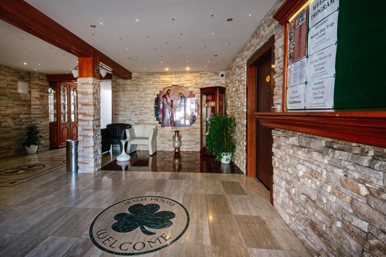 Irish House Medugorje Aparthotel ภายนอก รูปภาพ