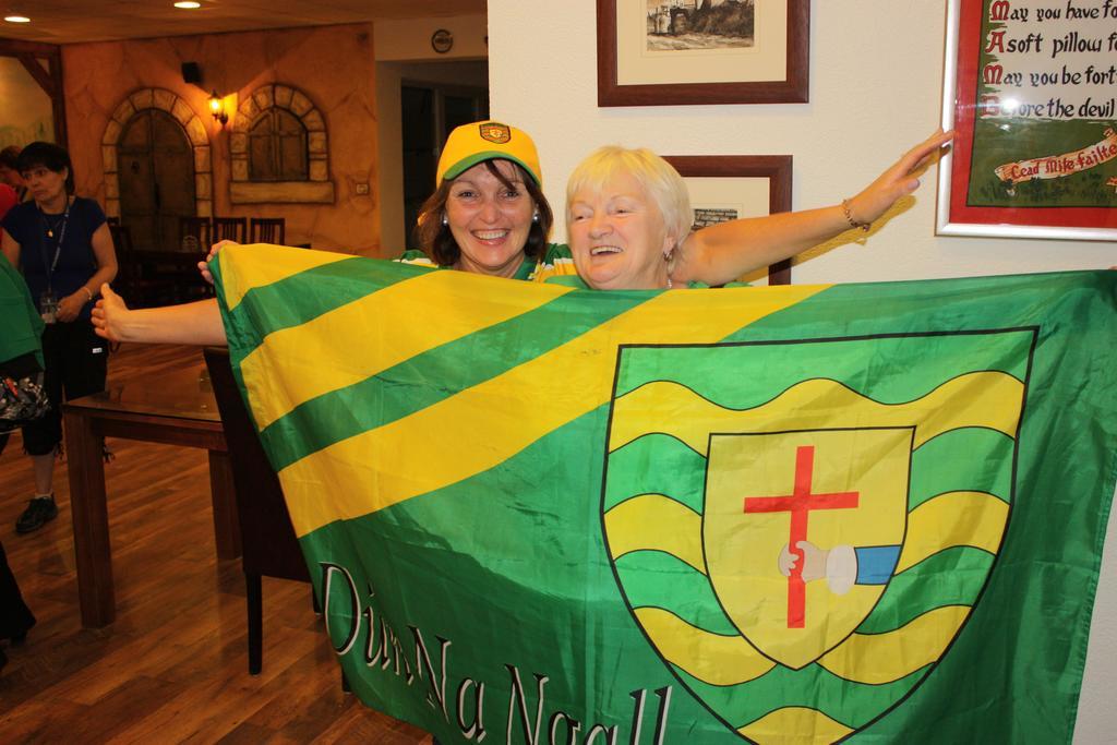 Irish House Medugorje Aparthotel ภายนอก รูปภาพ